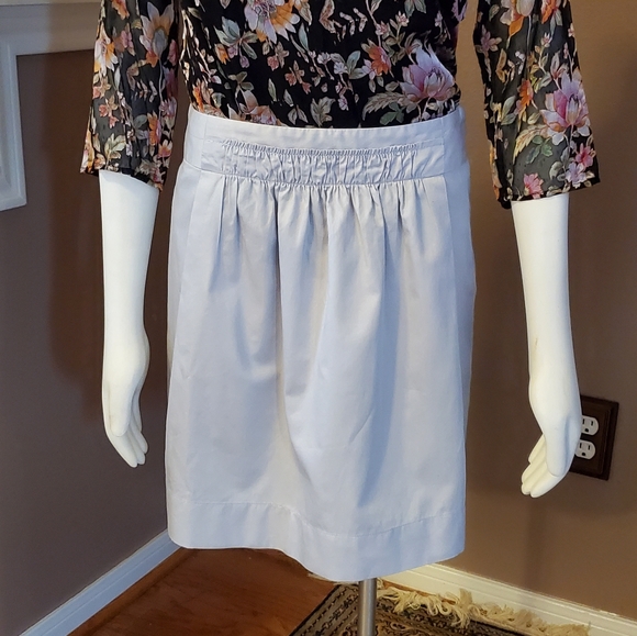 J. Crew Factory Dresses & Skirts - J CREW Factory light gray cotton sateen skirt size 2
